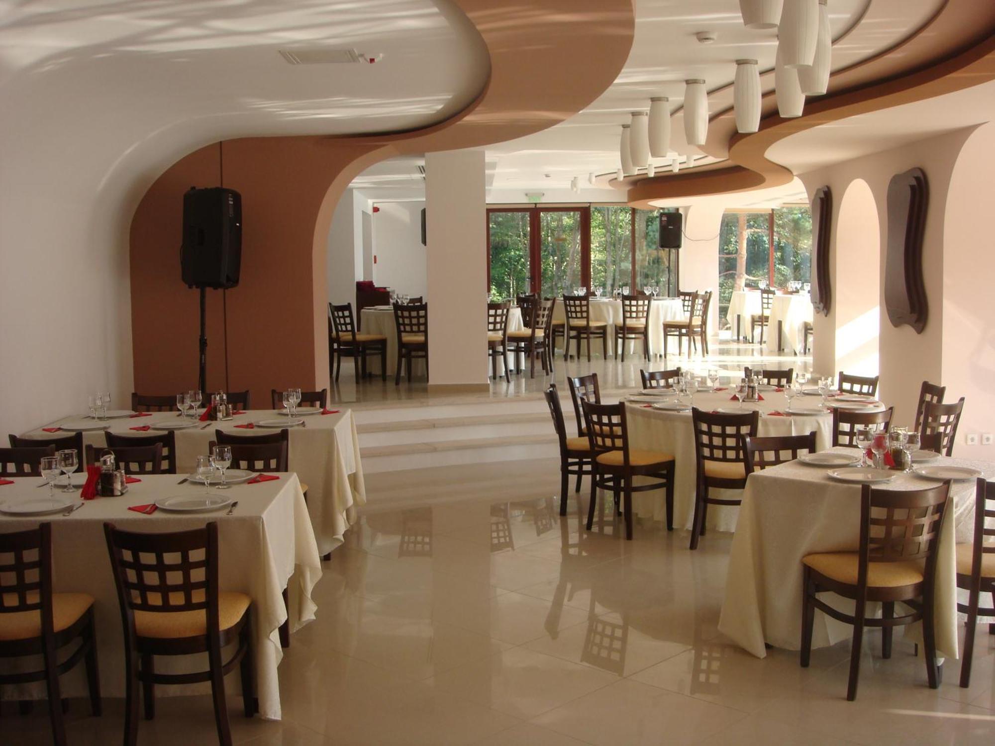 Hotel Valea Cu Pesti Capatineni-Ungureni